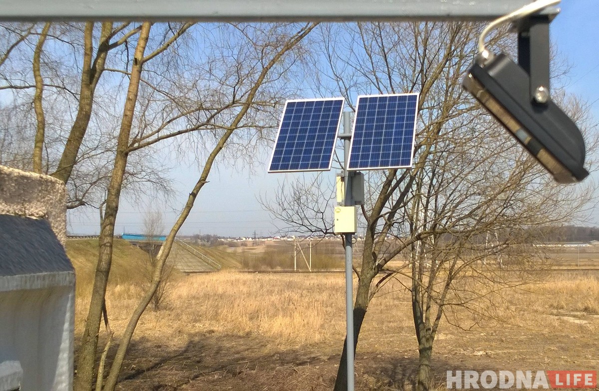 Для освещения стелы на въезде в Гродно использовали солнечную батарею