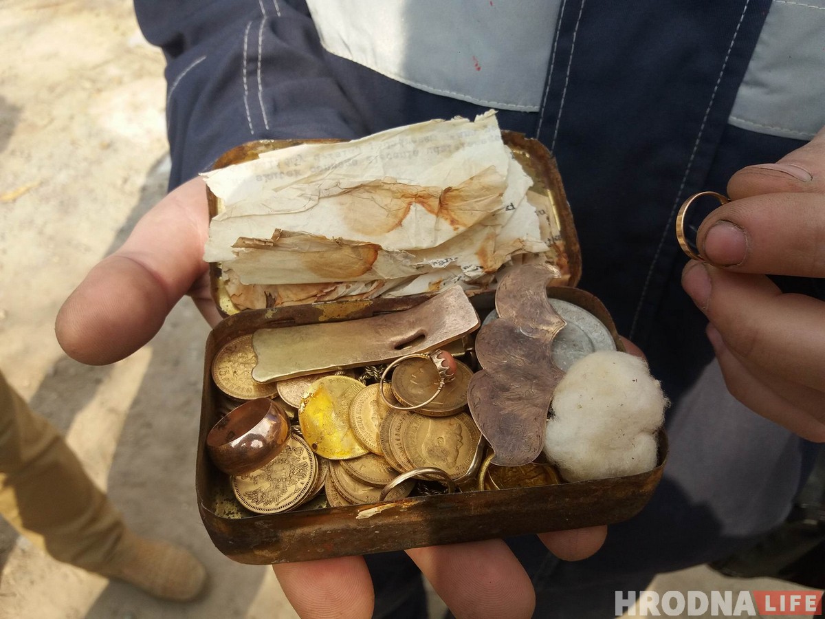 Што вядома пра залаты скарб, які знайшлі ў цэнтры Гродна