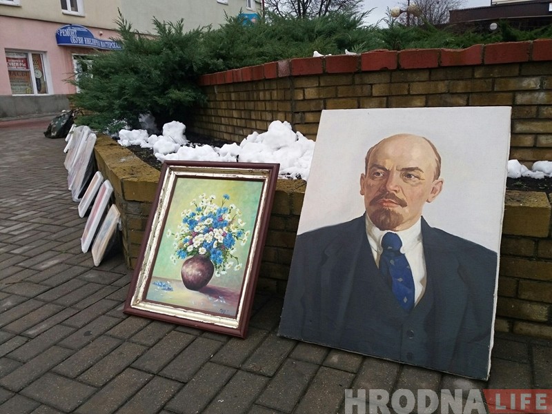 За разрешением в Минск: вывезти произведение искусства из безвизового Гродно стало сложнее