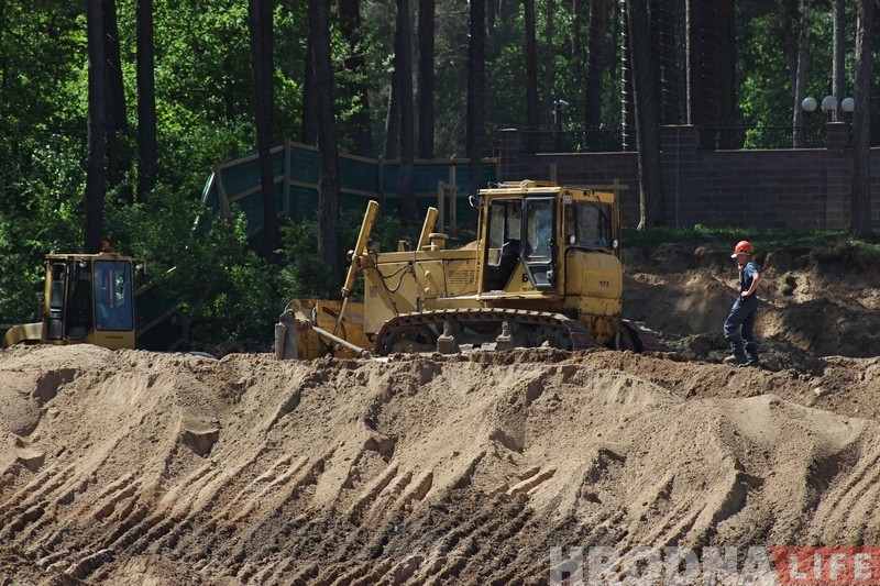 Пляж са спартовымі пляцоўкамі і прычал будуюць каля "Прывала" Пляж са спартовымі пляцоўкамі і прычал будуюць каля "Прывала"