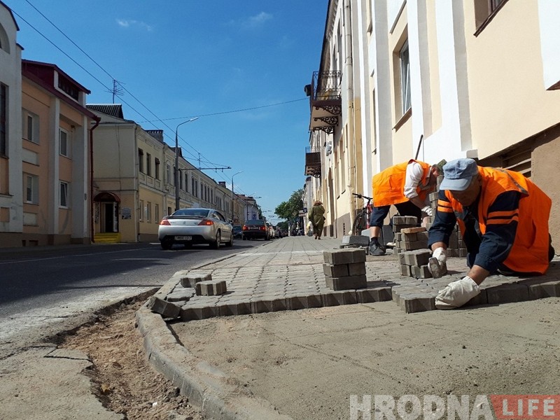 Велосипедистам ездить станет проще: в Гродно активно понижают бордюры