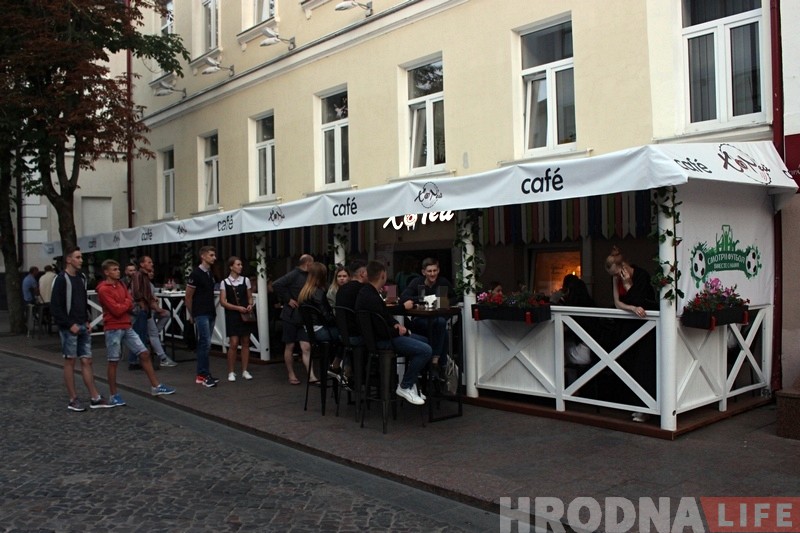 Усім не хапае месца: як гродзенцы сочаць за чэмпіянатам свету па футболе Усім не хапае месца: як гродзенцы сочаць за чэмпіянатам свету па футболе