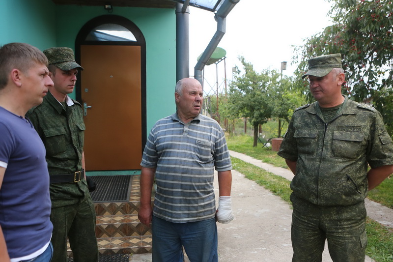 Ваенныя кампенсавалі шкоду кіроўцу, пацярпеламу ад наезду БМП на аўтамабіль
