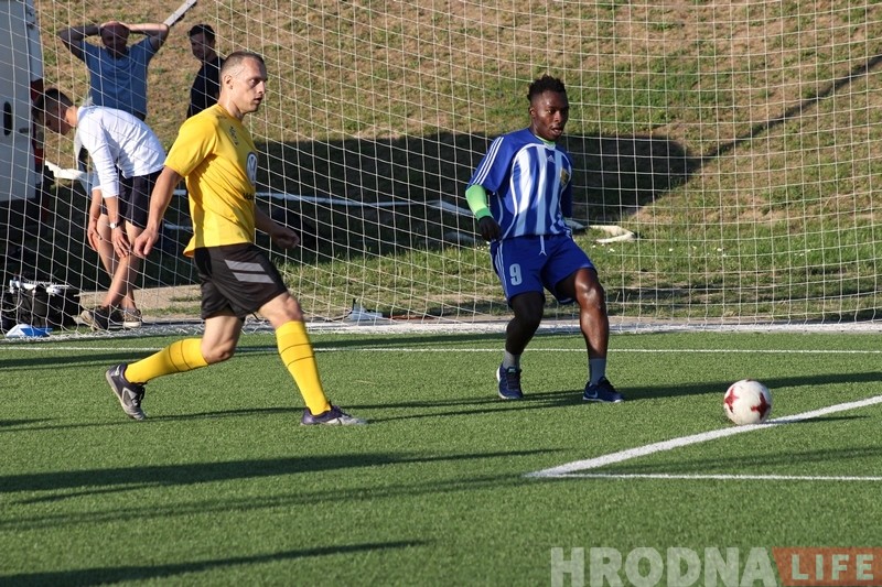 "Нёман" правёў матч супраць гродзенцаў са слабым зрокам, якія рыхтуюцца да міжнароднага турніру