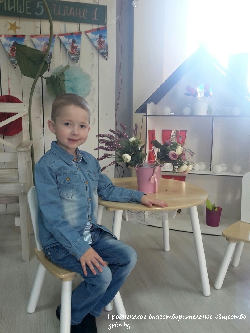 «Нам будзе чым накарміць дзіця заўтра!» Як гродзенцы дапамаглі хвораму хлопчыку