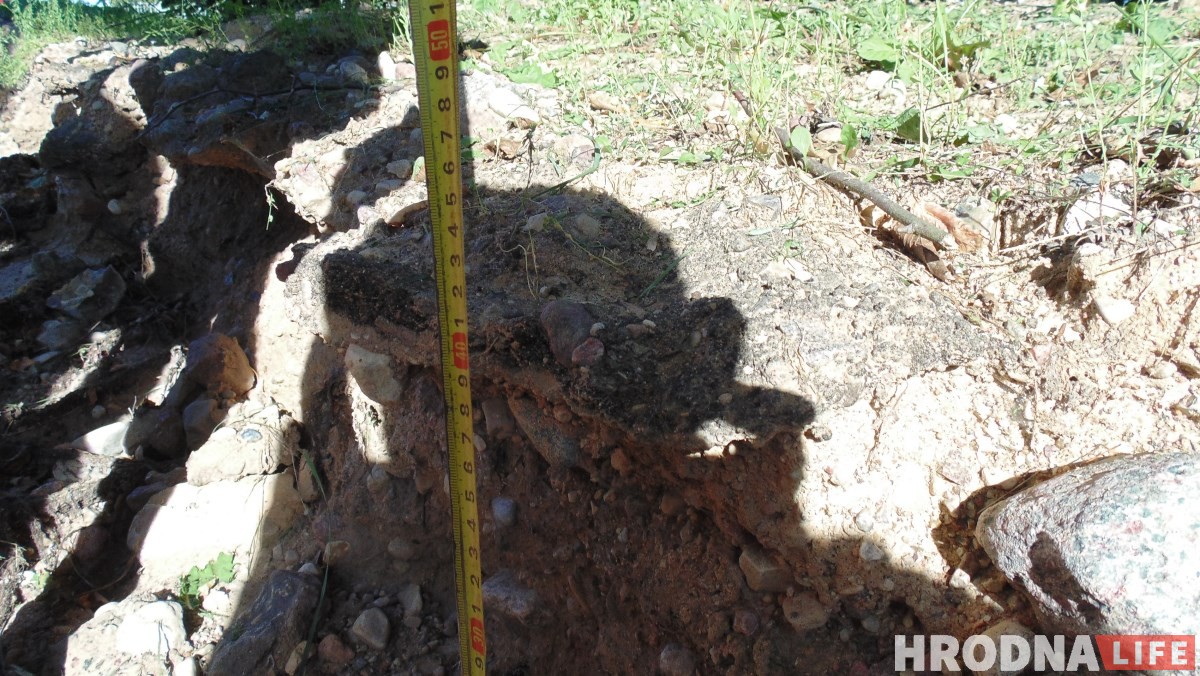 У Панямуні на бездарожжы гродзенцы б'юць машыны. Чыноўнікі толькі даюць адпіскі