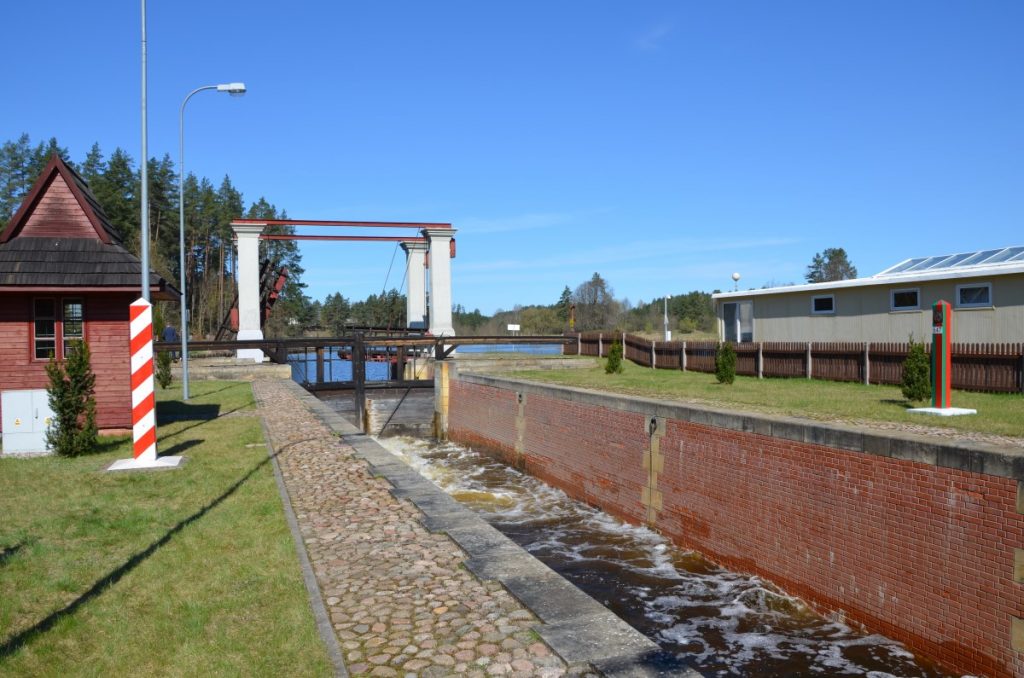 На Аўгустоўскім канале закрылі памежны шлюз: байдаркі трэба пераносіць праз мяжу ўручную шлюз Кудрынец