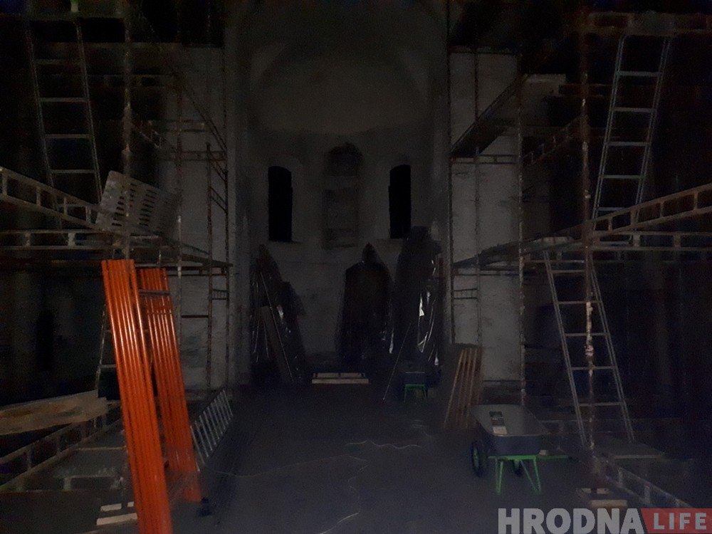 На Каложы ў тэставым рэжыме ўключылі падсветку На Каложы ў тэставым рэжыме ўключылі падсветку