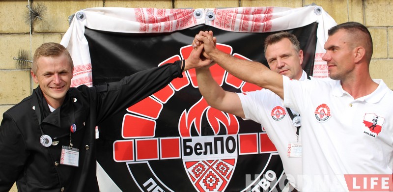 Трубочист - хорошая примета. Первый в Беларуси фестиваль трубочистов прошел под Гродно