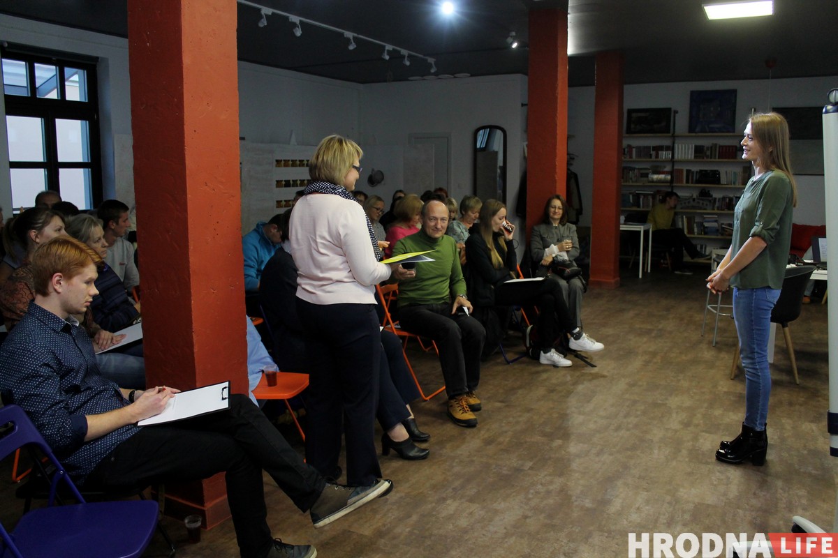 Яны вярнуліся! Новы сезон курсаў “Мова Нанова” распачаўся ў Гродне Яны вярнуліся! Новы сезон курсаў “Мова Нанова” распачаўся ў Гродне