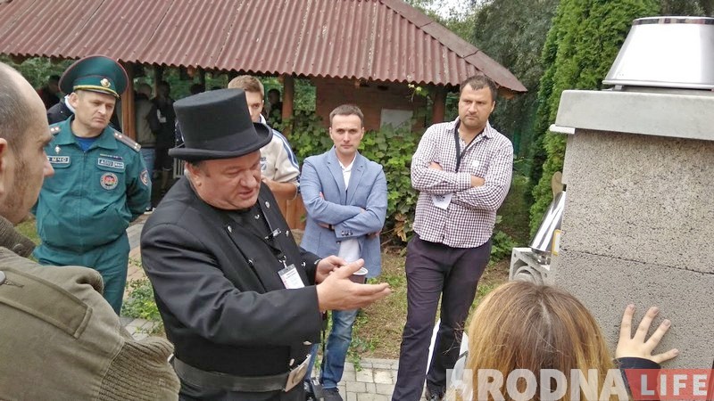 Трубочист - хорошая примета. Первый в Беларуси фестиваль трубочистов прошел под Гродно