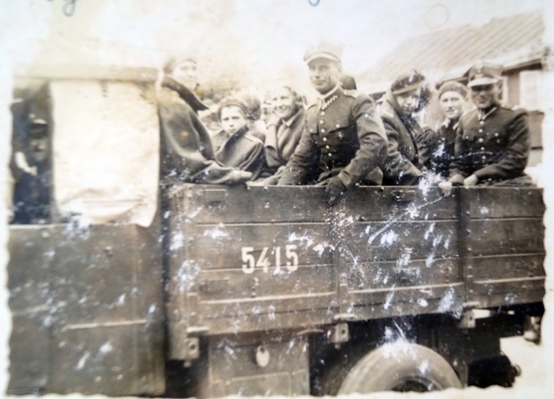 Глядзіце, які надпіс на гарышчы дома ў Гродне пакінулі салдаты ў 1930-х. Мы паспрабавалі расшыфраваць