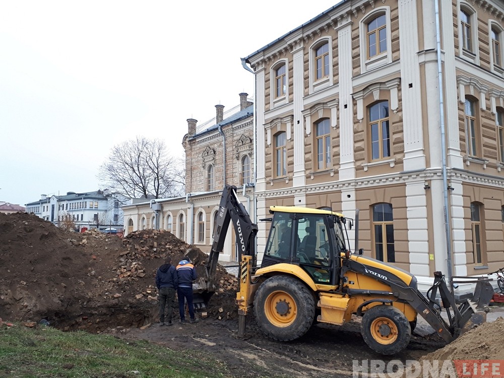 Возле синагоги в Гродно обнаружили фундамент молитвенной школы «Хевре Алших»