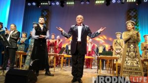 Песні, што вучаць “людзьмі звацца” прагучалі ў Гродне. Дабрачынным канцэртам аркестр імя Жыновіча павіншаваў дзіцячы хоспіс з юбілеем