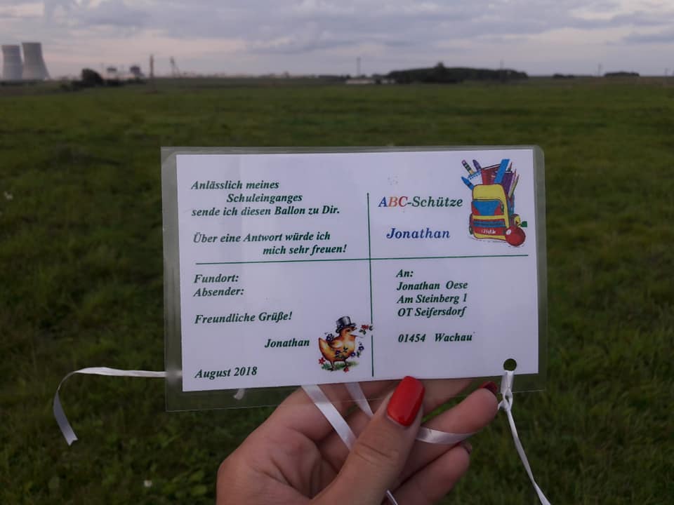 Гродзенка лістуецца з нямецкім хлопчыкам. Яго ліст прыляцеў у Астравецкі раён на шарыку Гродзенка лістуецца з нямецкім хлопчыкам. Яго ліст прыляцеў у Астравецкі раён на шарыку