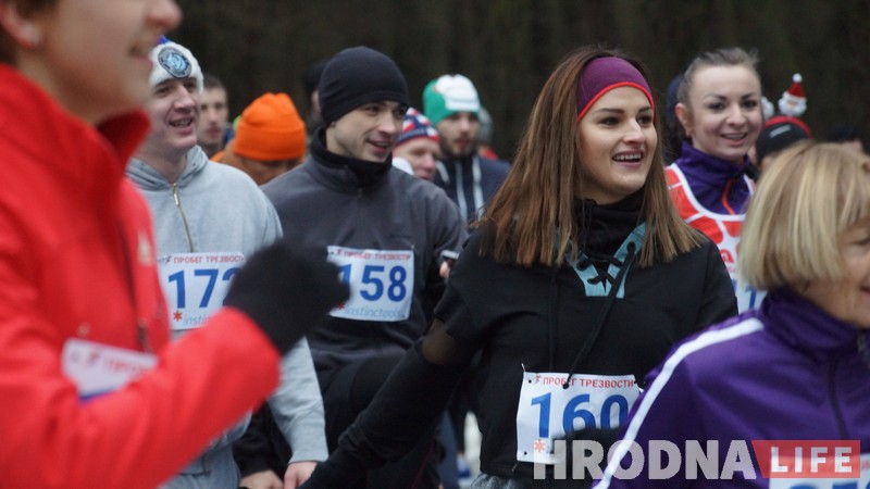 "Замест канапы і тэлевізара". Забег цвярозасці - 2019 сабраў 400 аматараў здаровага ладу жыцця "Замест канапы і тэлевізара". Забег цвярозасці - 2019 сабраў 400 аматараў здаровага ладу жыцця