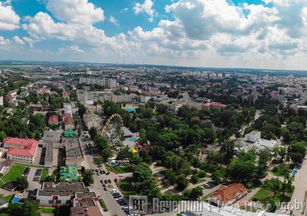 Высотой с 14-этажный дом и кабинки с подогревом: смотрите, как будет выглядеть колесо обозрения в Гродно