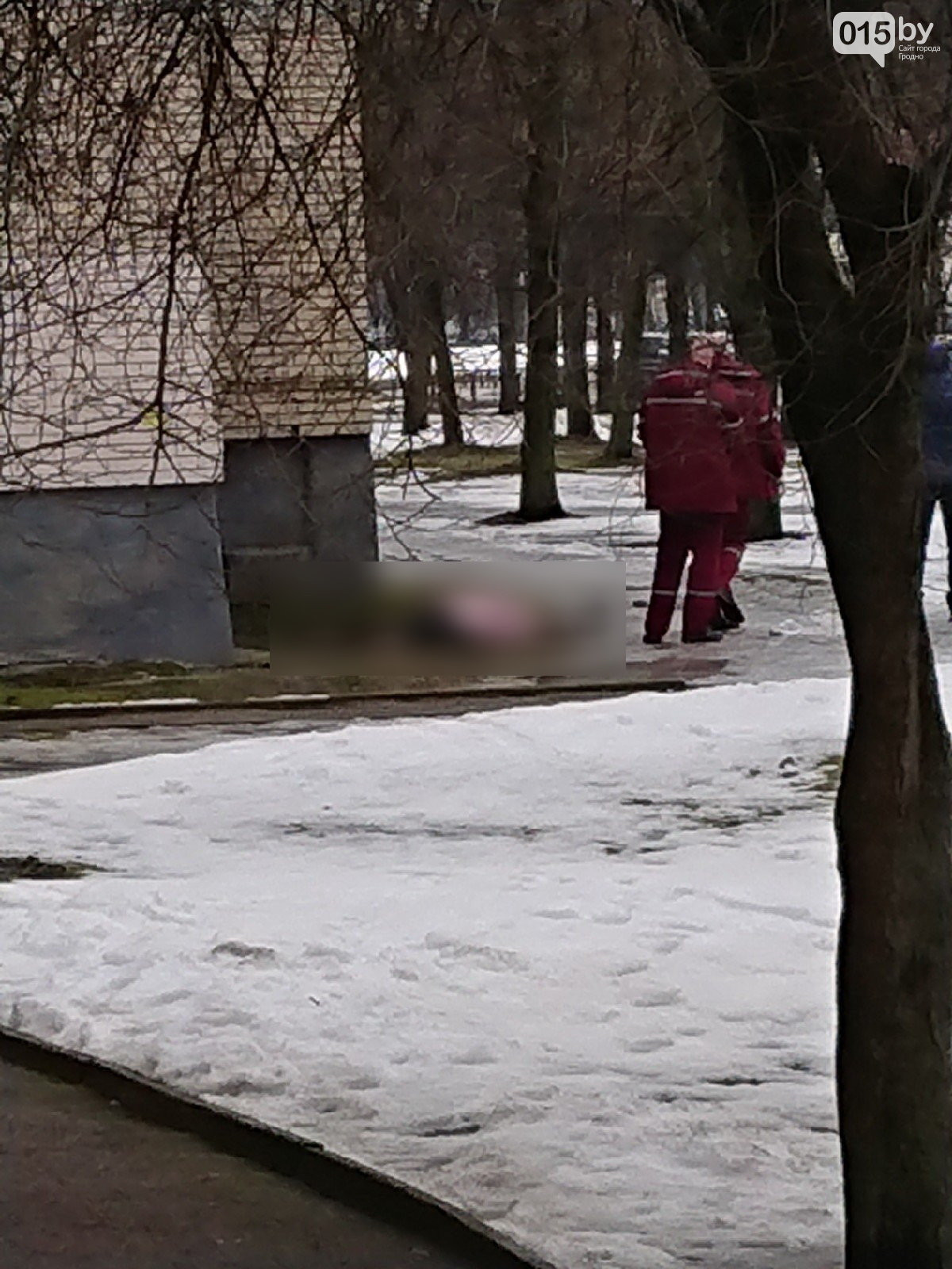 У Гродне жанчына выпала з дзявятага паверха