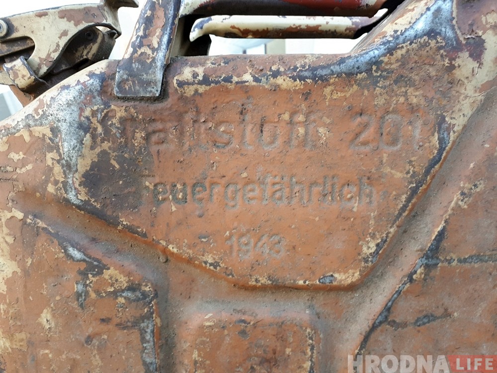 Чытач Hrodna.life перадаў у музей нямецкую каністру часоў Другой сусветнай Чытач Hrodna.life перадаў у музей нямецкую каністру часоў Другой сусветнай