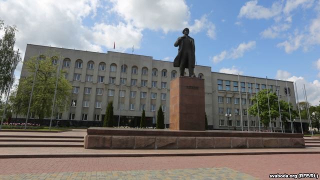 Блогер предложил реконструировать здание горисполкома в Гродно в стиле хай-тек