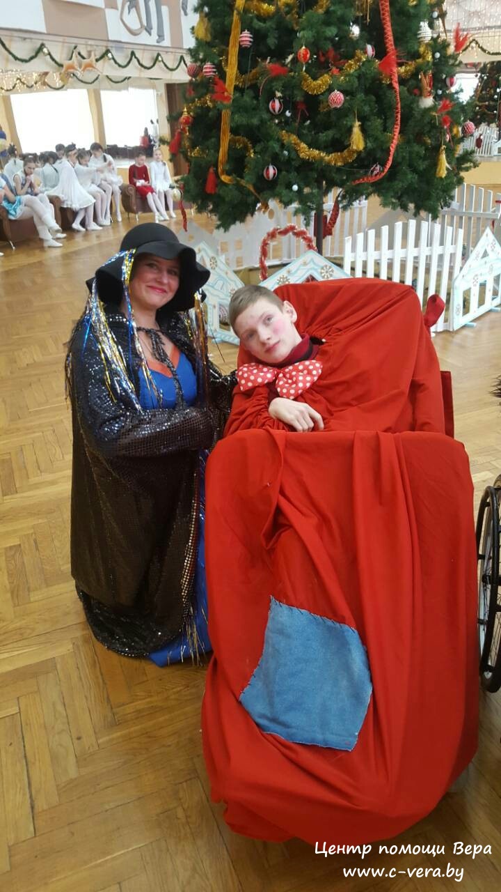 Когда диагноз – не помеха для жизни! 15-летнему Кристиану нужна специализированная коляска и вы можете помочь ее купить