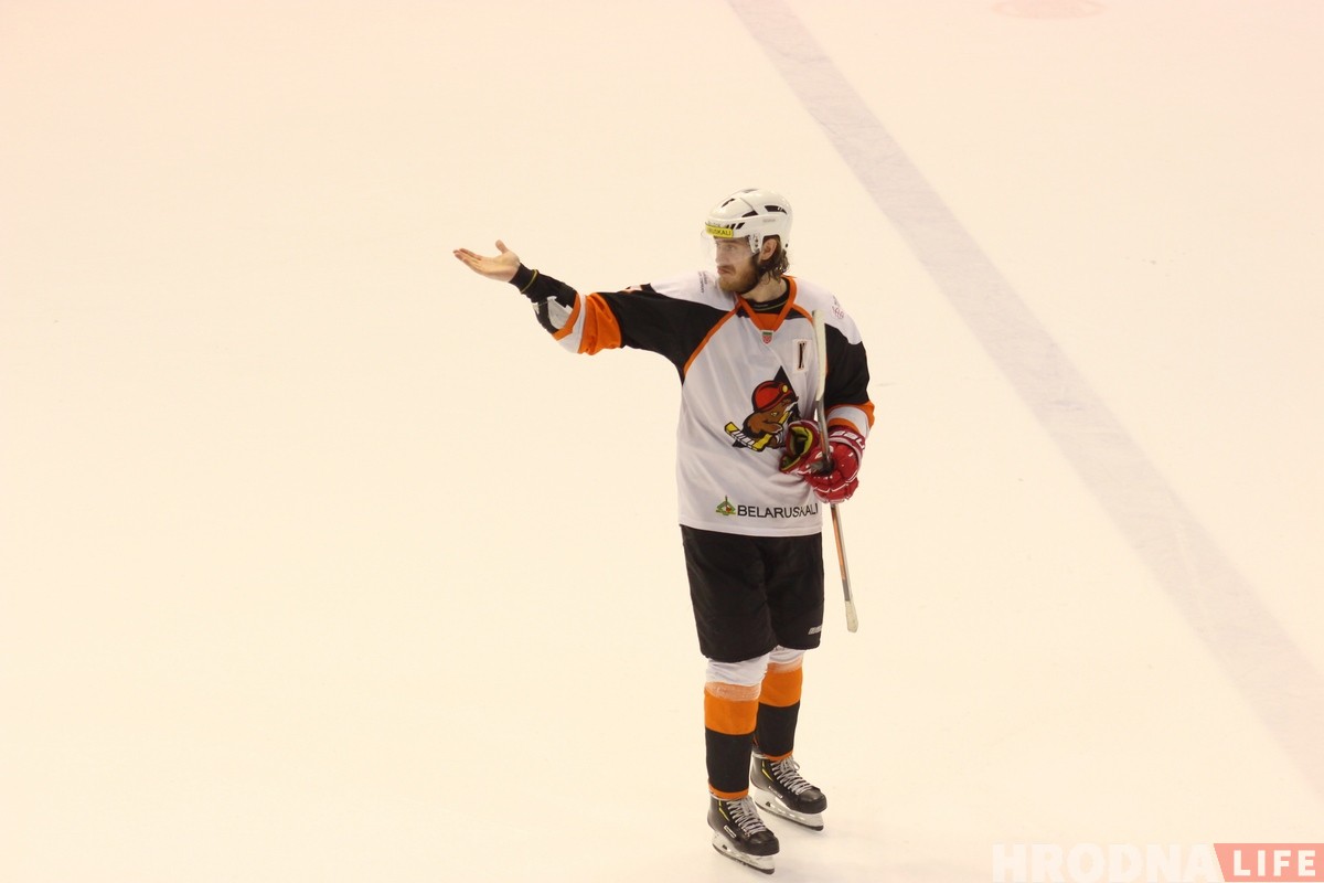 Снова победа "кротов": "Неман" проиграл во втором матче полуфинала