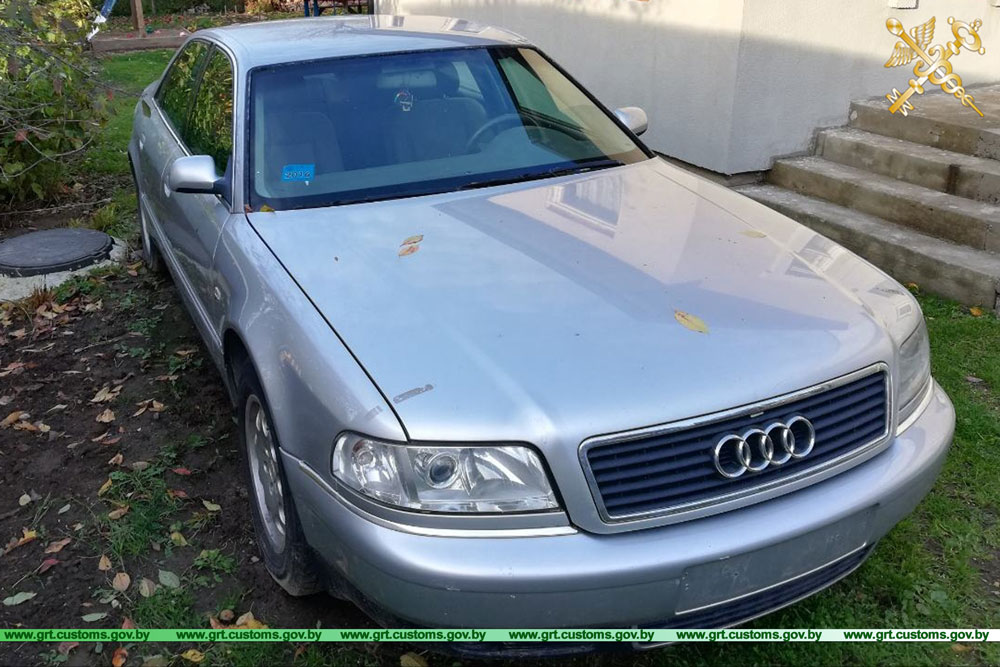 В Гродно продавали машины по два авто на одну регистрацию. Хитрую схему раскрыла таможня