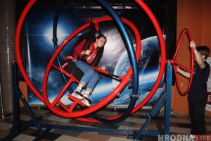 Самы вялікі спінэр і прыручаныя маланкі. У Гродне пакажуць Тэсла-шоў Самы вялікі спінэр і прыручаныя маланкі. У Гродне пакажуць Тэсла-шоў