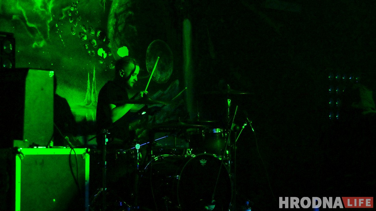 Фота: NIZKIZ запальваў у Гродне вечарам і паўторыць канцэрт на Дні Волі Фота: NIZKIZ запальваў у Гродне вечарам і паўторыць канцэрт на Дні Волі