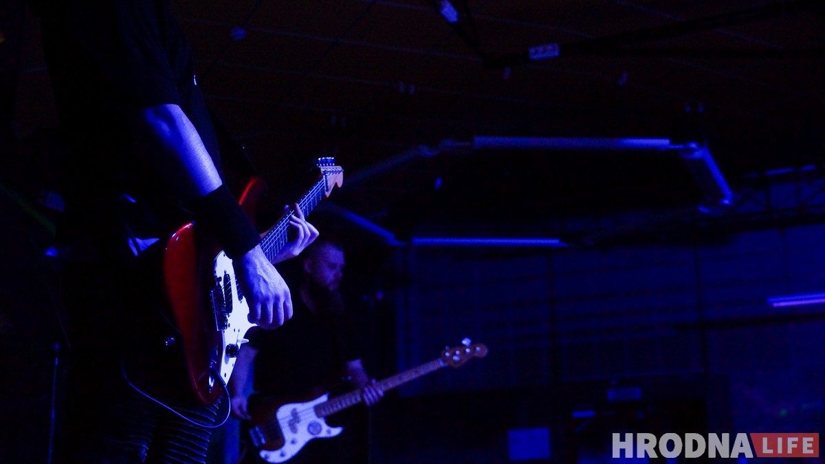 Фота: NIZKIZ запальваў у Гродне вечарам і паўторыць канцэрт на Дні Волі Фота: NIZKIZ запальваў у Гродне вечарам і паўторыць канцэрт на Дні Волі