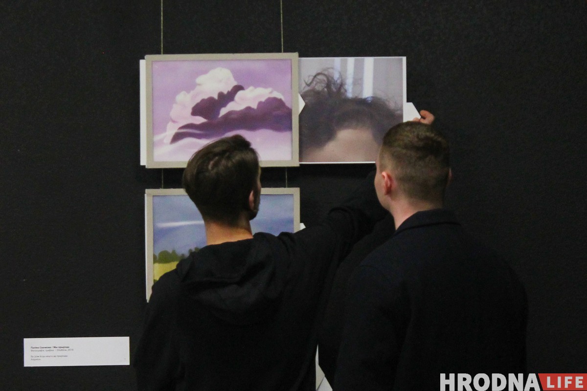 “Лес дзяўчыны”. У Гродне адкрылася выстава з творамі, якія можна знішчаць “Лес дзяўчыны”. У Гродне адкрылася выстава з творамі, якія можна знішчаць