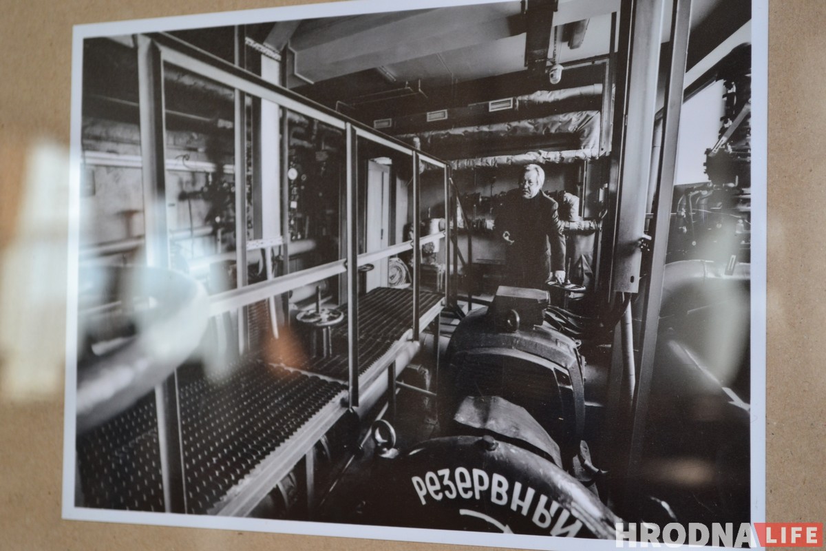 Чего вы не знали о театре: выставка прямиком из-за кулис открылась в Драмтеатре