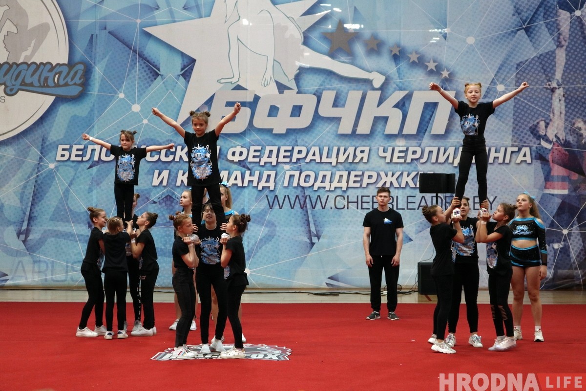 Смотрите как в Гродно проходили областные соревнования по чирлидингу 