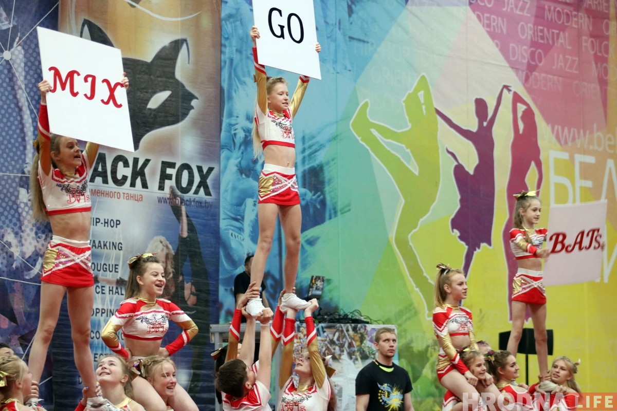 Смотрите как в Гродно проходили областные соревнования по чирлидингу 