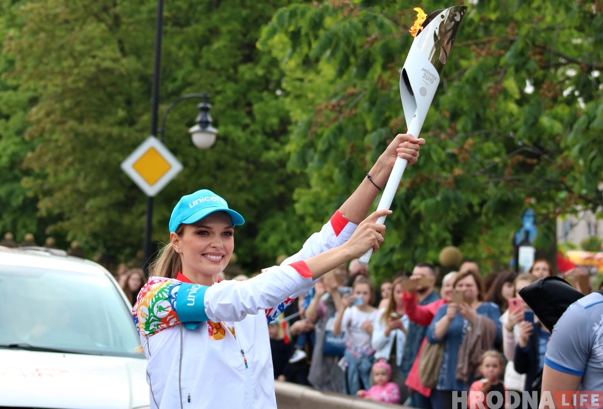 Гродно встретил эстафету огня "Пламя мира" 