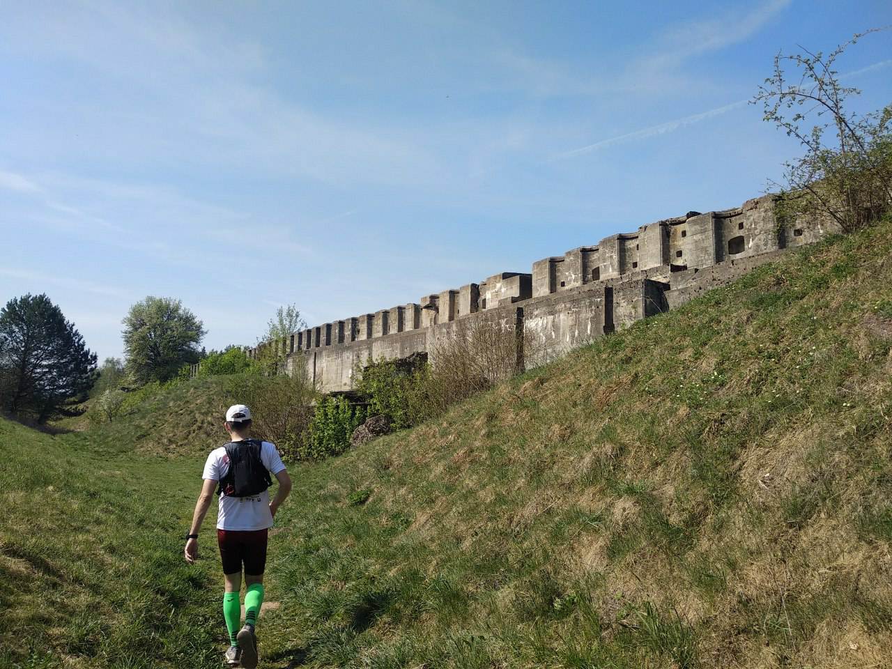 Забег на 83 километра: айтишники пробежали по фортам Гродненского района