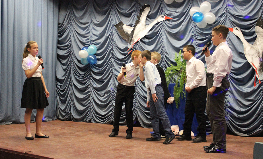 Жарты і вышыванкі. Беларускамоўны капуснік прайшоў у гродзенскай школе Жарты і вышыванкі. Беларускамоўны капуснік прайшоў у гродзенскай школе