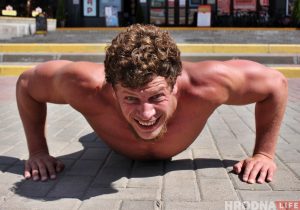 "Ужо традыцыя прабегчы гэты старт". Пераможца "Гарадзенскай вандроўкі" пра забег "Ужо традыцыя прабегчы гэты старт". Пераможца "Гарадзенскай вандроўкі" пра забег