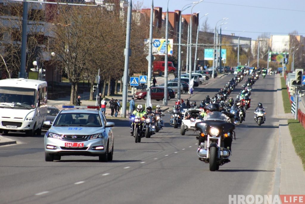 Гродзенцы просяць Гоя дапамагчы з шумнымі матацыклістамі і стварылі петыцыю