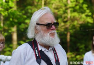 “Не ўзялі ў кур’еры, пайшоў у мадэлі”. Як сталы гродзенец робіць кар’еру на пенсіі