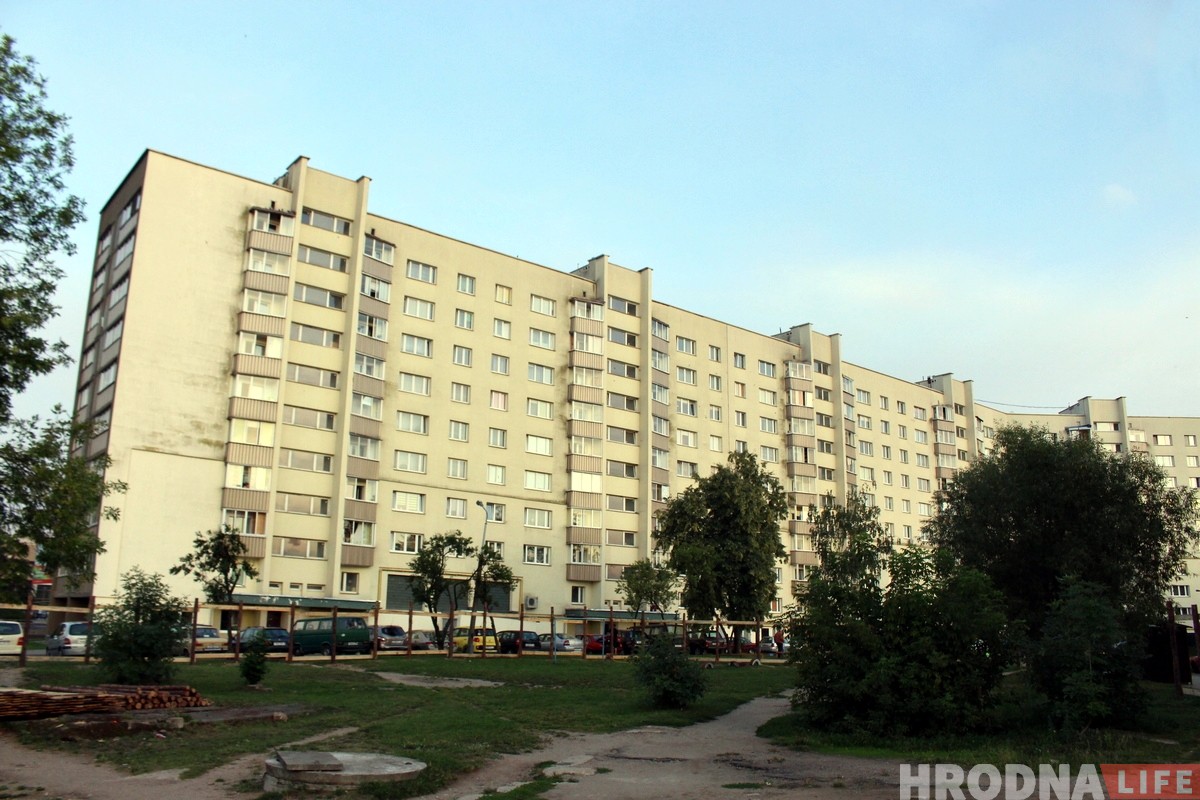 «Я не собираюсь строить забегаловку». Жители Ожешко не хотят видеть в своем дворе кафе-кондитерскую 