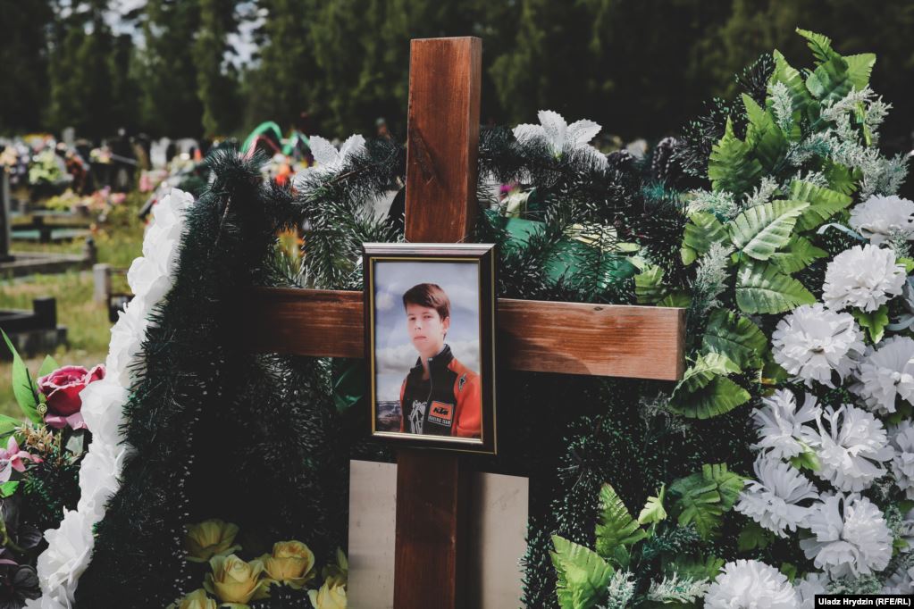 Родные погибших от нападения в Столбцах: "Хотим, чтобы процесс был открытым"