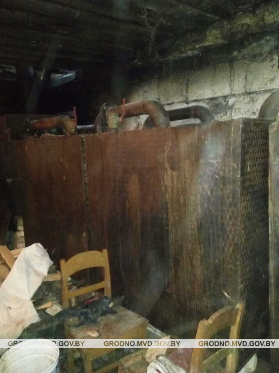 Зваршчык вырабіў 1700 літраў брагі на ферме, дзе ён і працуе Зваршчык вырабіў 1700 літраў брагі на ферме, дзе ён і працуе