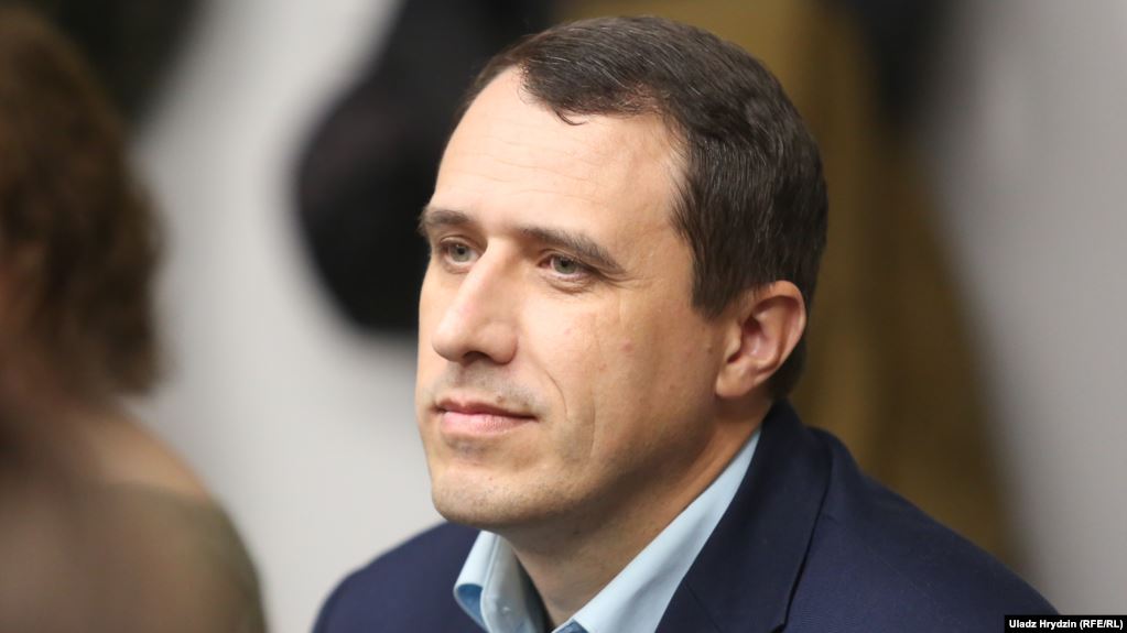 Што такое ПЭН і чаму там сварацца. Андрэй Хадановіч пра скандальны канфлікт беларускіх літаратараў