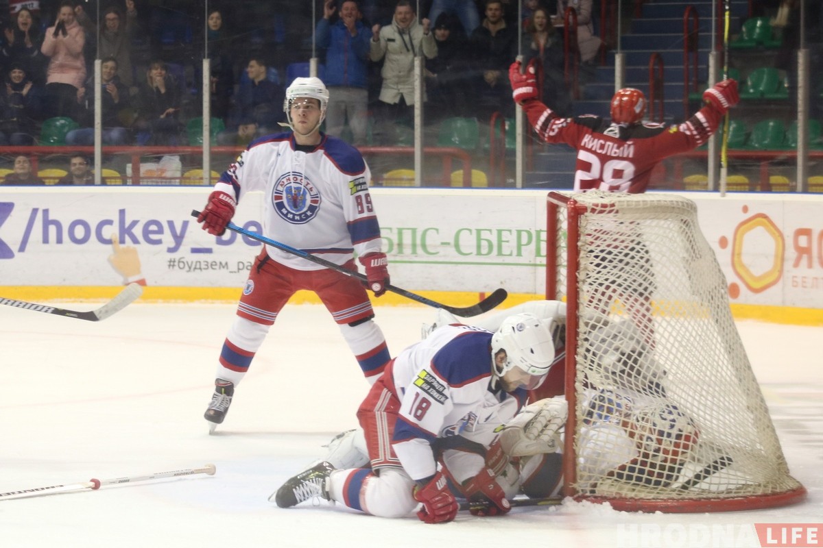 "Нёман" абыграў "Юнацтва" і ўмацаваўся на вяршыні табліцы