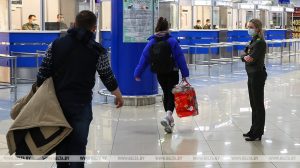 Як сям'я Вані Сцяцэнкі перажывае ўдары дронаў па Дубаі Як сям'я Вані Сцяцэнкі перажывае ўдары дронаў па Дубаі