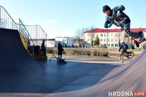 У Гродне з'явілася рампа для экстрэмальных відаў спорту. Гэта падарунак ад тытунёвай фабрыкі У Гродне з'явілася рампа для экстрэмальных відаў спорту. Гэта падарунак ад тытунёвай фабрыкі