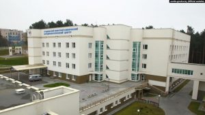 У гродзенскім шпіталі павесіўся пацыент. Напярэдадні ў яго ўзялі тэст на COVID-19