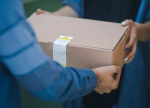 У Беларусі адмянілі месячныя ліміты на пасылкі з-за мяжы