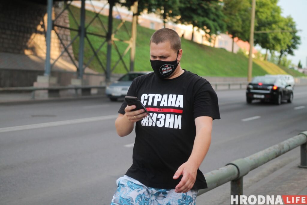 "Восем чалавек акружылі". Актывіст «Страны для жизни» распавёў, як яго затрымалі і адпусцілі ў Гродне